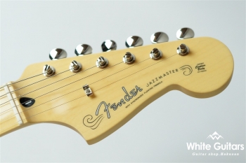 2021 Collection Made in Japan Hybrid II Jazzmaster - Flamingo Pink